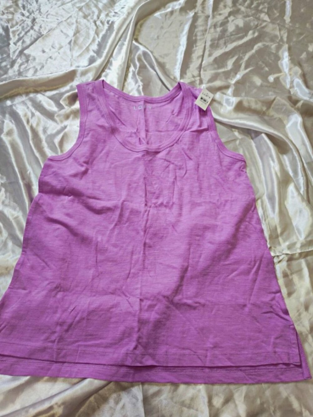 NWT Loft Women's Sleeveless Scoop Neck Tank Top Size Small